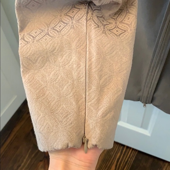 Cynthia Roweley tan patterned dress pants Sz. 6 - Picture 5 of 7